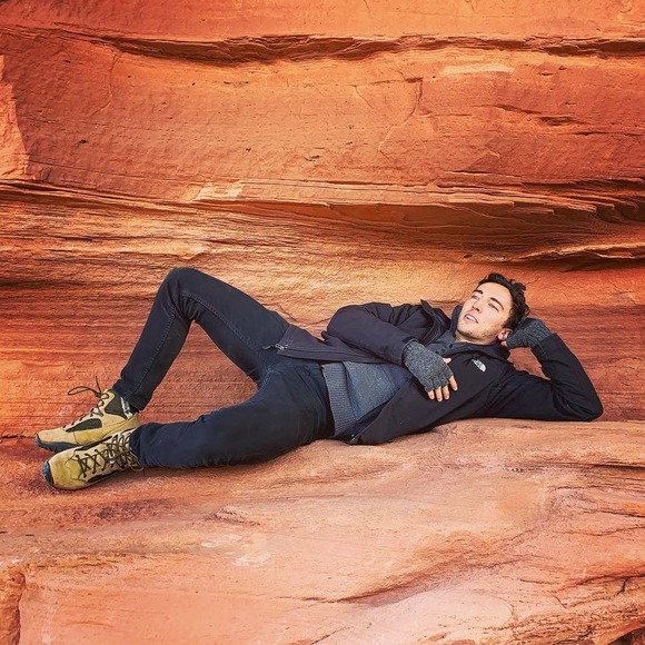 Meet the Posher Other - Meet your Posher, Alex